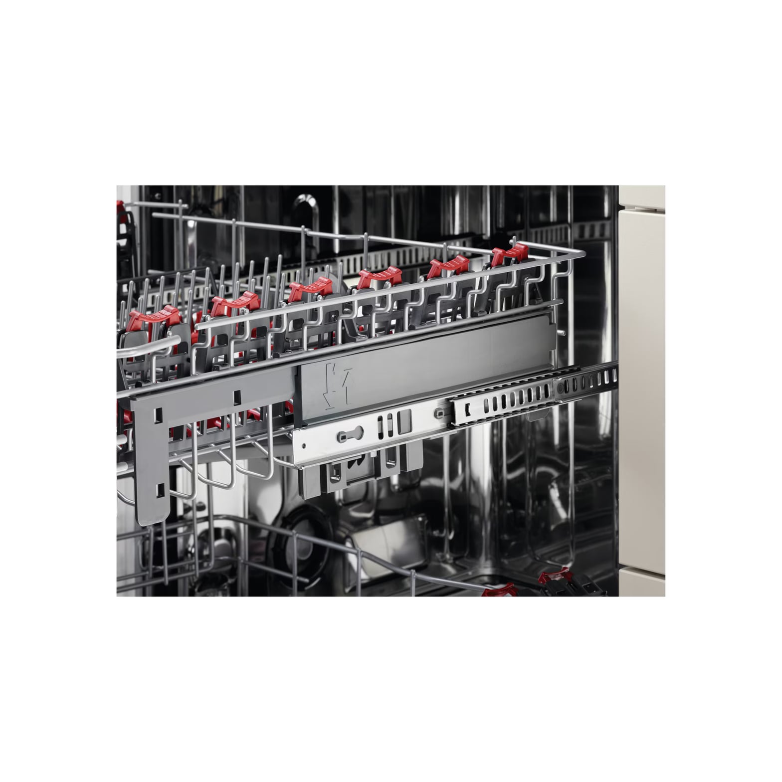 Panier supérieur Flexilift AEG avec rails coulissants et SoftGrips rouges pour réglage en hauteur