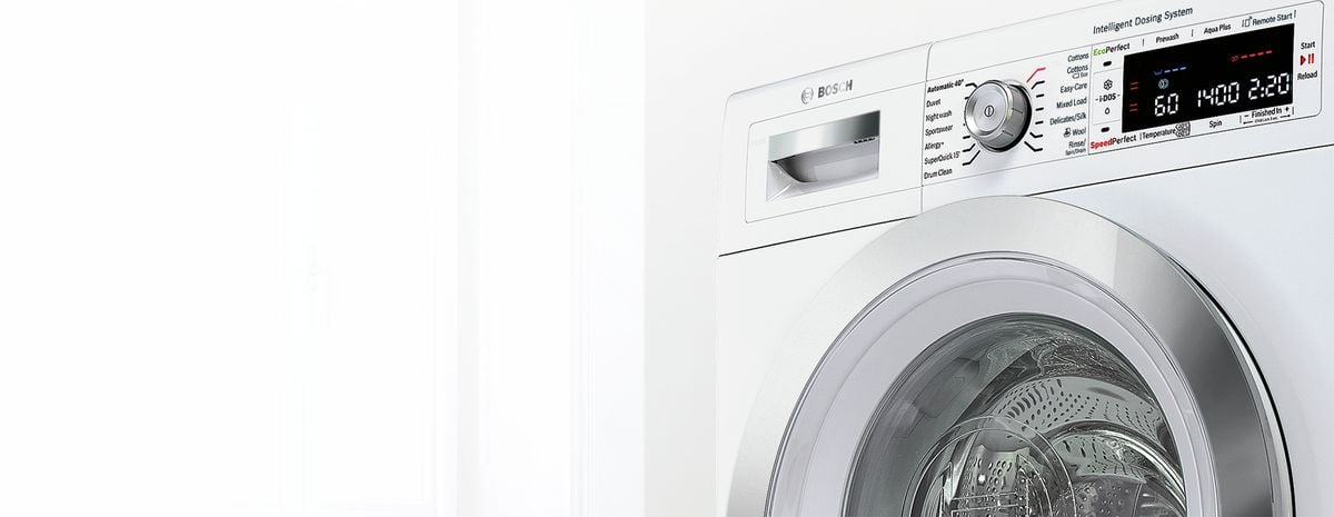 Lave-linge Bosch avec options EcoPerfect et SpeedPerfect sur le bandeau de commande