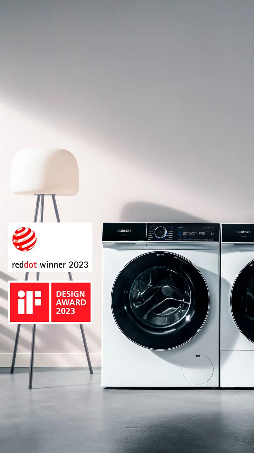 Tambour waveDrum Siemens iQ700 visible à travers le hublot du lave-linge