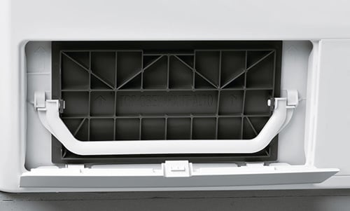 Filtre condenseur accessible Whirlpool Easy-cleaning sur trappe avant sèche-linge